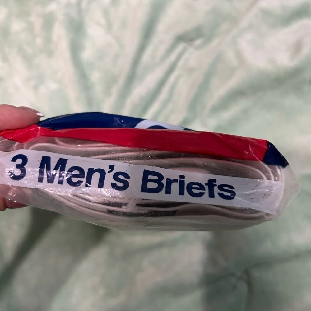 Men’s White Combed Cotton Briefs - Size 40 (3-Pack) BVD